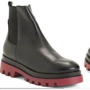 Bertuchi Black Lug Red Sole Chelsea Boots Black Leather Size 38 / US 7.5